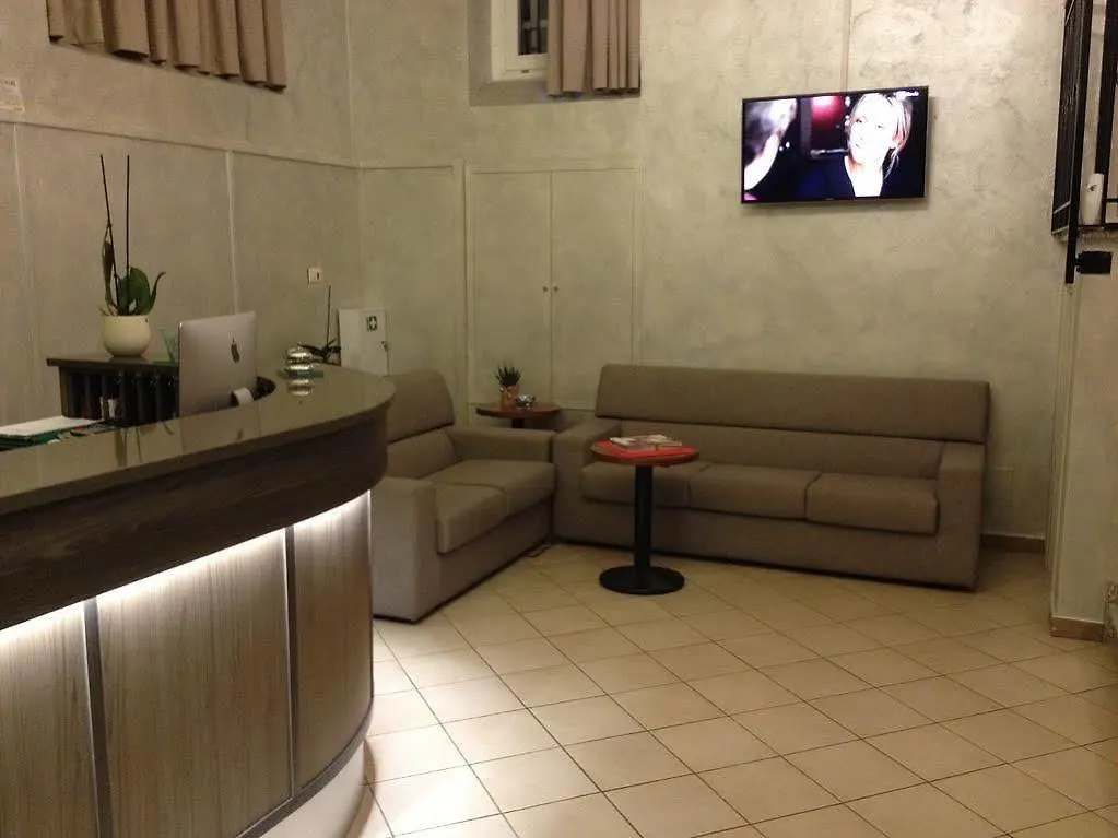 Hotel Brenta Milano 2*,  İtalya