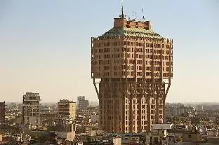 **  Hotel Brenta Milano Włochy